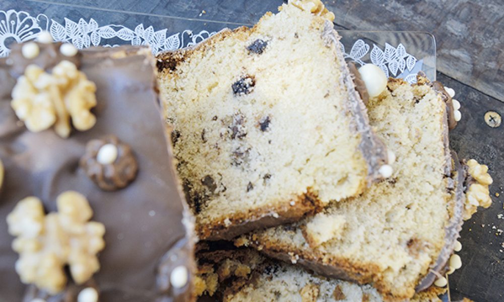 Budín de nuez con chispitas de chocolate