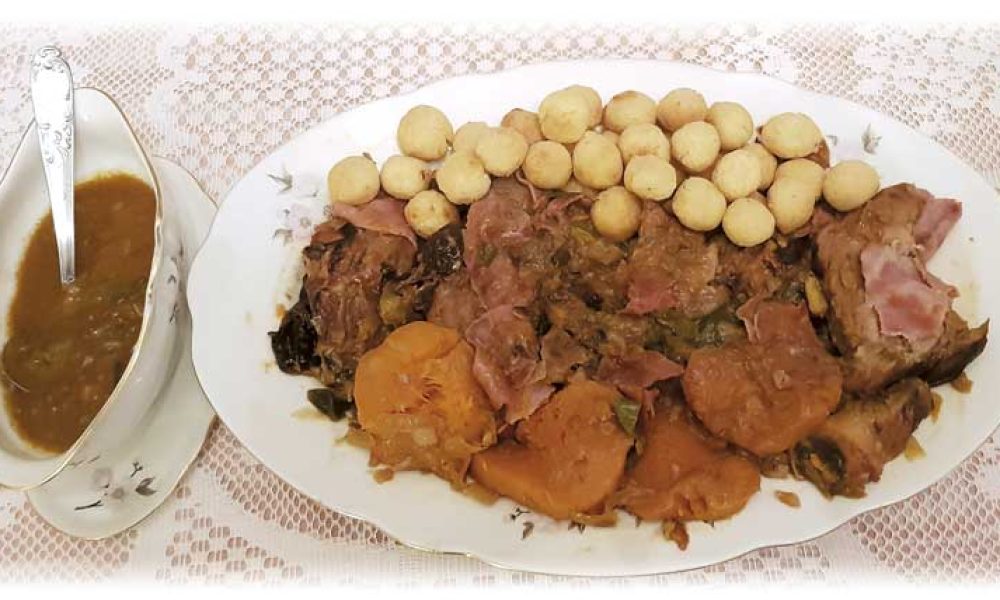 Bondiola de cerdo con mostaza a la miel y papitas noisette