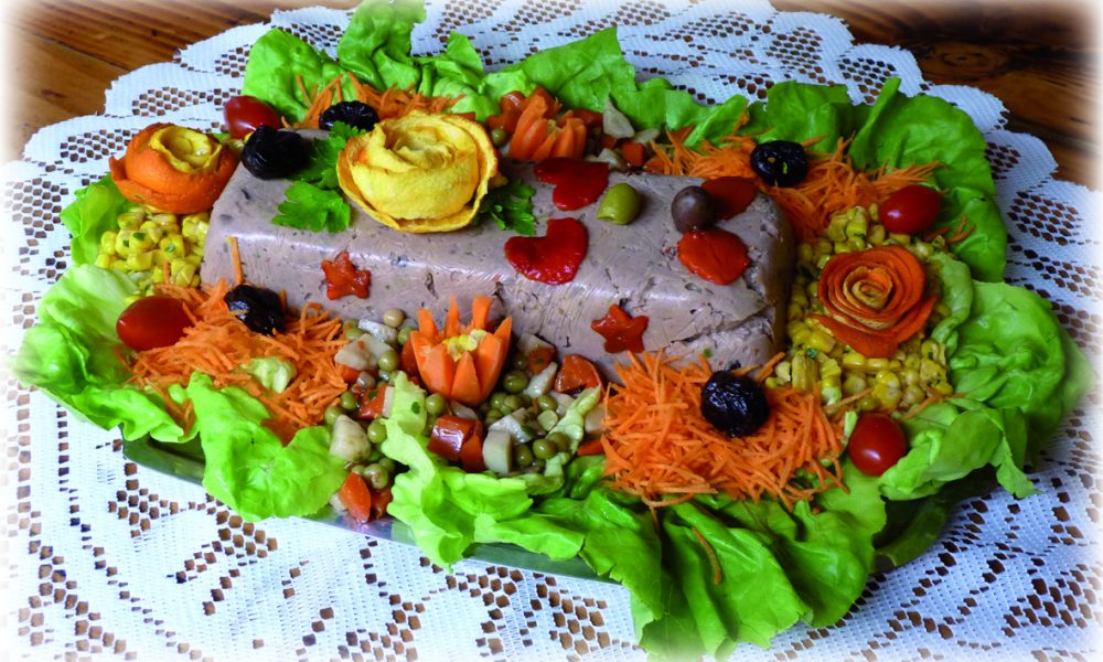 Paté de ternera con guarnición de vegetales
