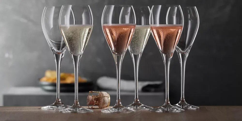 Vinos espumantes y sus maridajes: burbujas que realzan los sentidos