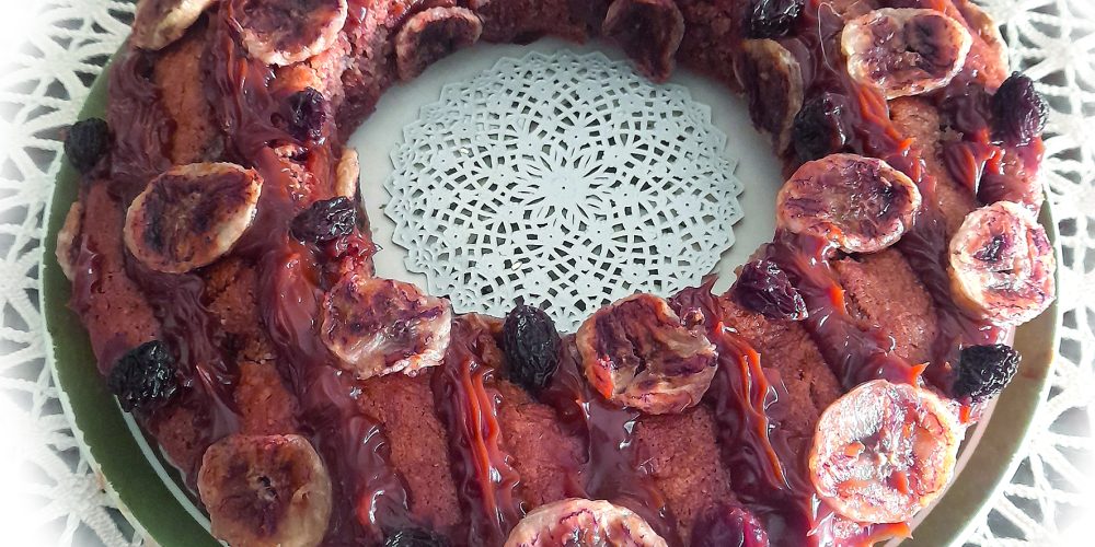 Aro (Savarin) de bananas, aceite y harina de almendras